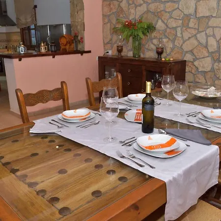 Holiday home Fuertemar Juan Gopar